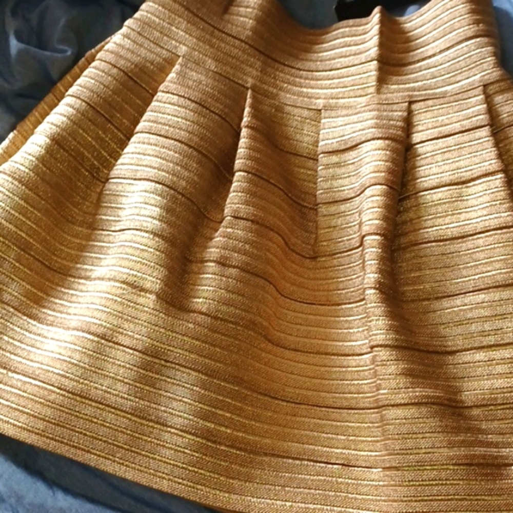 Gold skirt,great quality fabric